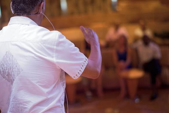 Paul Gauguin Cruises MS Paul Gauguin Le Grand Salon Entertainment 2 ©Paul Gauguin Cruises.jpg